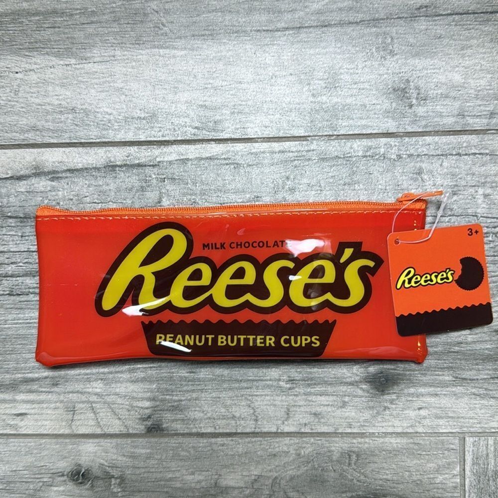 REESE'S Peanut Butter Cups Zip Wallet NWT